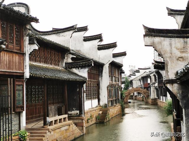 救援外星小怪